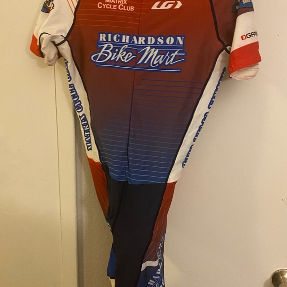 LG skin suit.  Never worn. - Picture 2 of 5